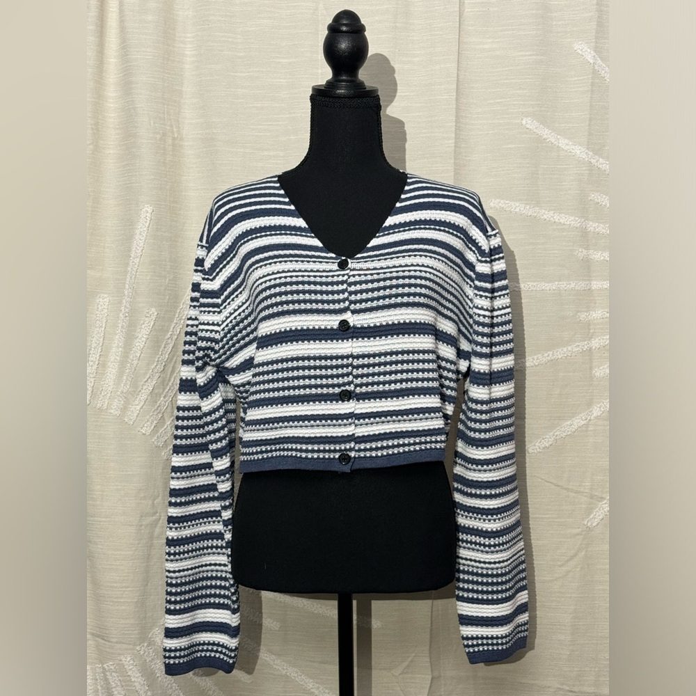 Dady Long Sleeve Striped Cropped Cardigan